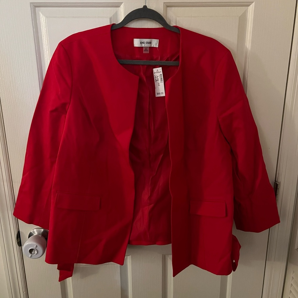 NWT Jones Studio Red Cropped Blazer with Bow Sides